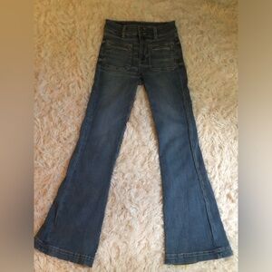 AE Jeans
